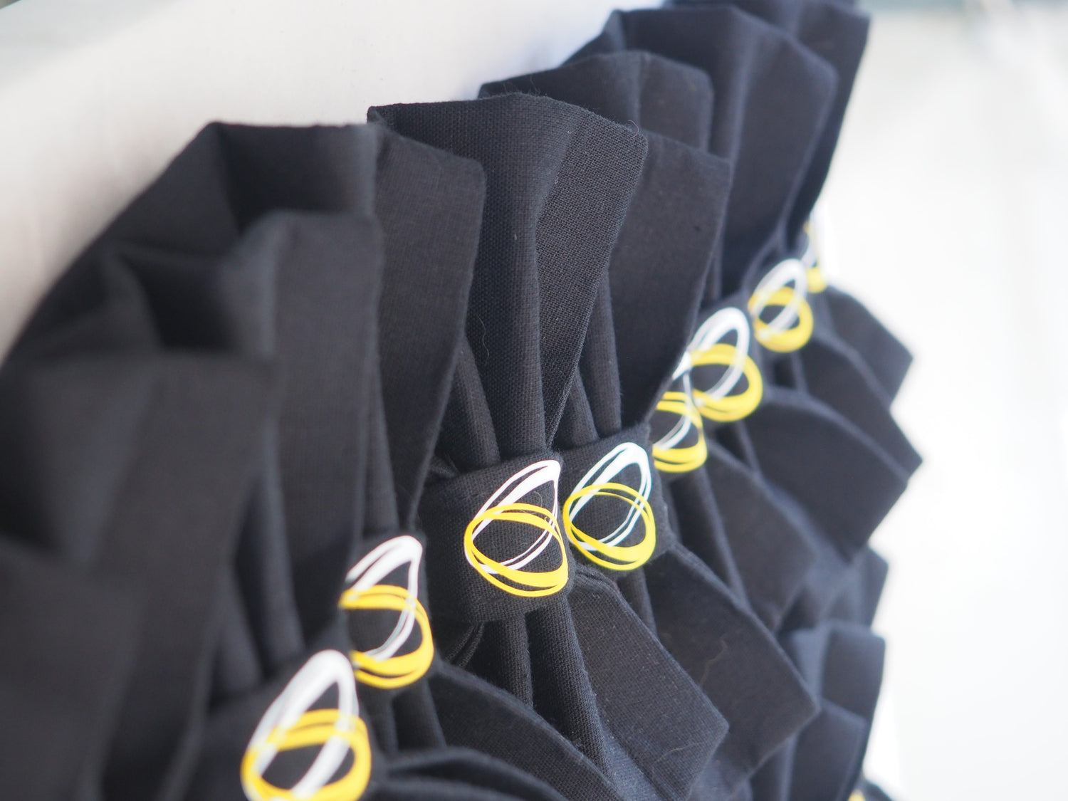 Lewis Leap Doggie Bow Tie